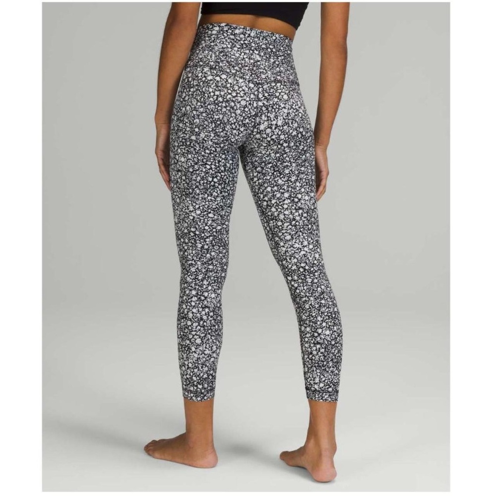 align high-rise pant 25”